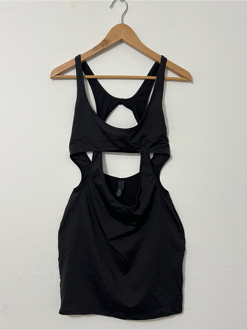SKIMS Cutout Tank Dress Signature Swim | Onyx / Black | Medium | Small Defect*